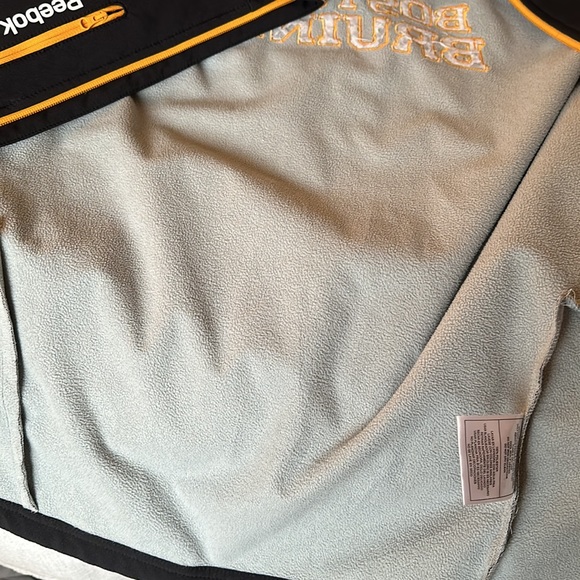 Boston Bruins Mens Medium Outer Layer - Picture 6 of 6